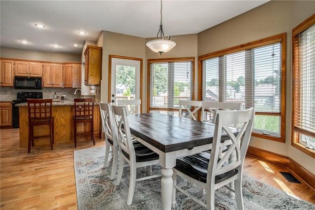 3409 NW Nautical Court, Blue Springs, MO 64015