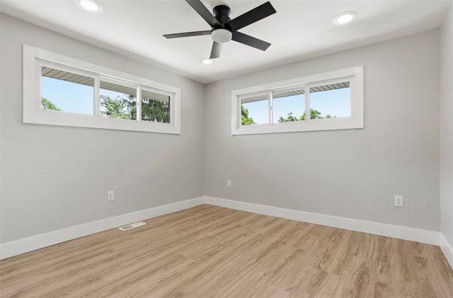 47 Tidball Rd, Robinson Twp, PA 15205