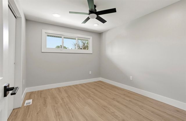 47 Tidball Rd, Robinson Twp, PA 15205