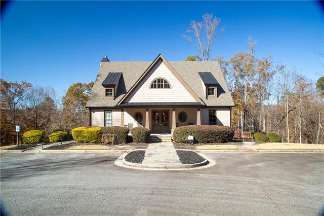 7455 Crestline Drive, Dawsonville, GA 30534