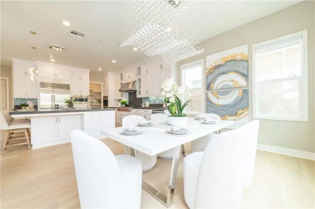 62 Cartwheel, Irvine, CA 92618