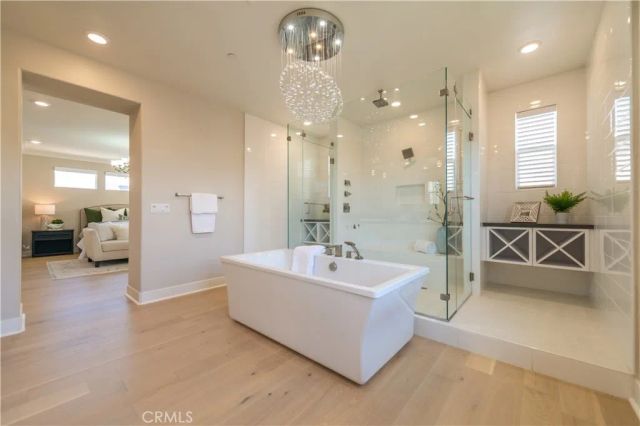 62 Cartwheel, Irvine, CA 92618