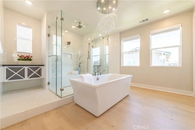 62 Cartwheel, Irvine, CA 92618