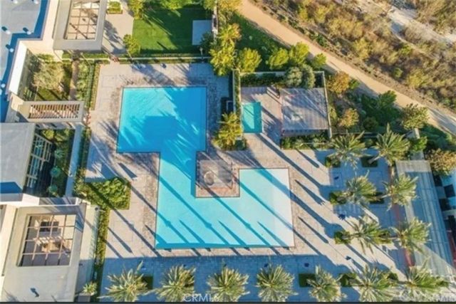 62 Cartwheel, Irvine, CA 92618