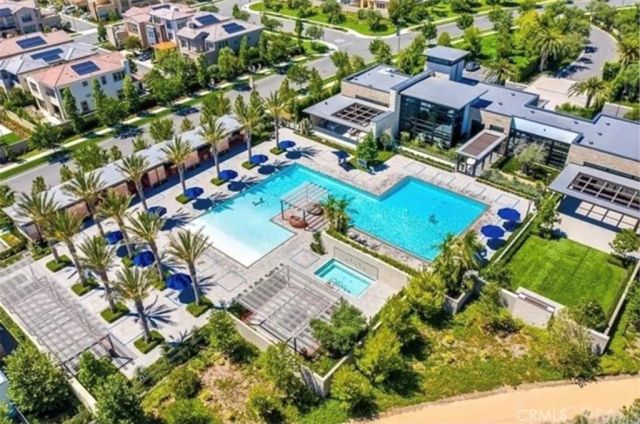 62 Cartwheel, Irvine, CA 92618