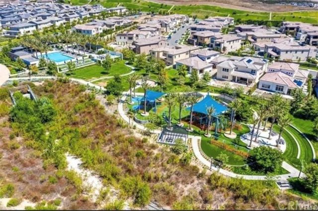 62 Cartwheel, Irvine, CA 92618