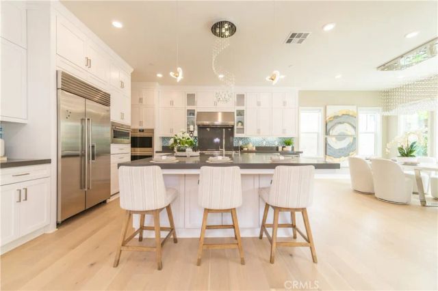 62 Cartwheel, Irvine, CA 92618