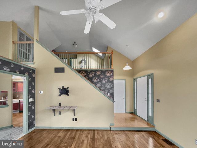 65 S REAMSTOWN RD, Stevens, PA 17578