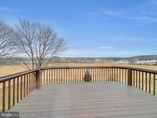 65 S REAMSTOWN RD, Stevens, PA 17578