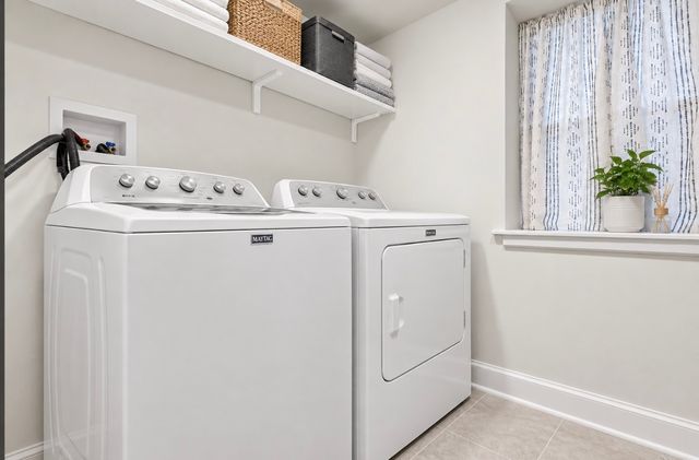 3732 W MCLEAN Avenue, Chicago, IL 60647