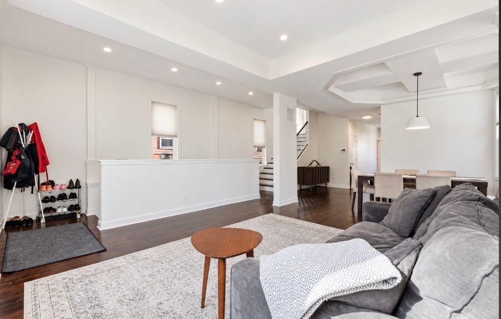 3732 W MCLEAN Avenue, Chicago, IL 60647 — photo 5