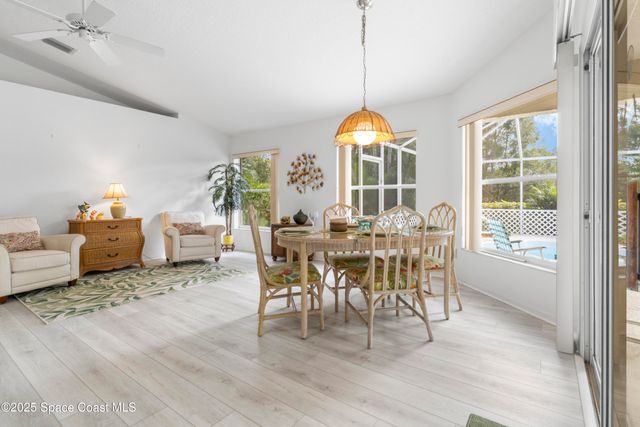 5155 3rd Manor, Vero Beach, FL 32968