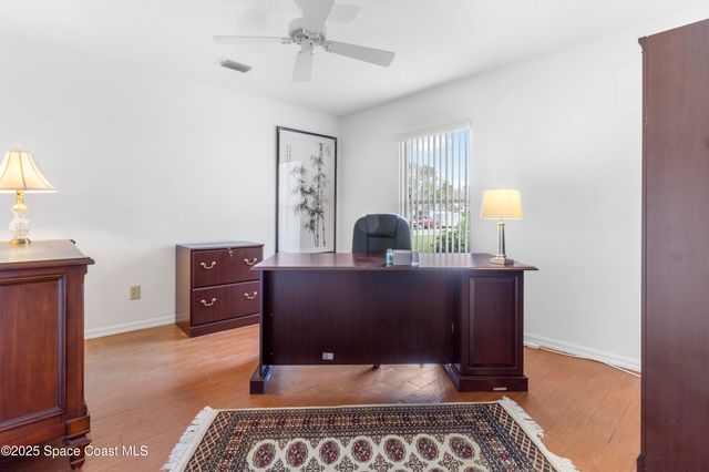 5155 3rd Manor, Vero Beach, FL 32968