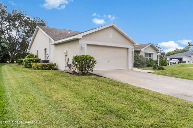 5155 3rd Manor, Vero Beach, FL 32968