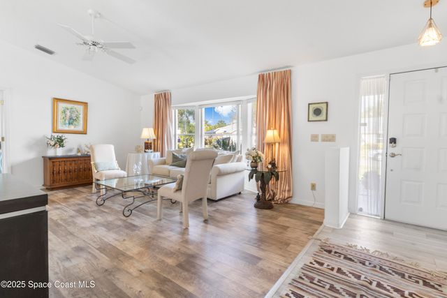 5155 3rd Manor, Vero Beach, FL 32968