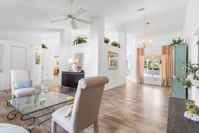 5155 3rd Manor, Vero Beach, FL 32968