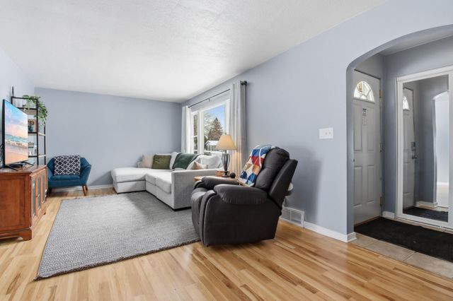 1814 Benton Avenue, Eau Claire, WI 54701