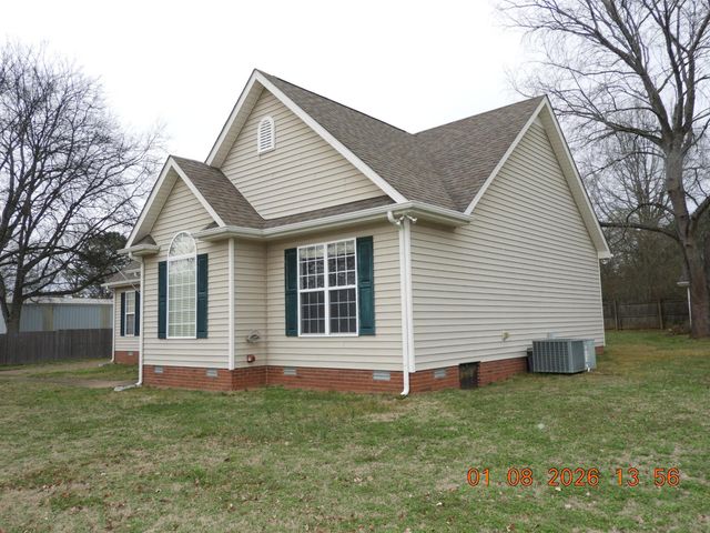 245 Sagewood Dr, Pulaski, TN 38478