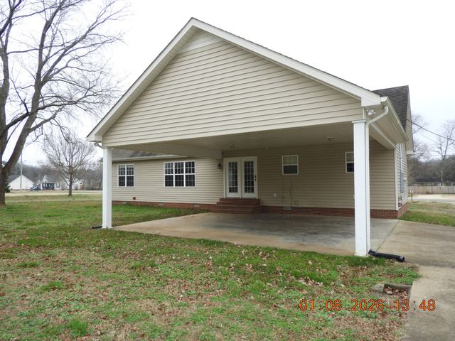 245 Sagewood Dr, Pulaski, TN 38478