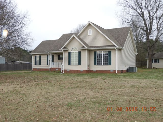 245 Sagewood Dr, Pulaski, TN 38478