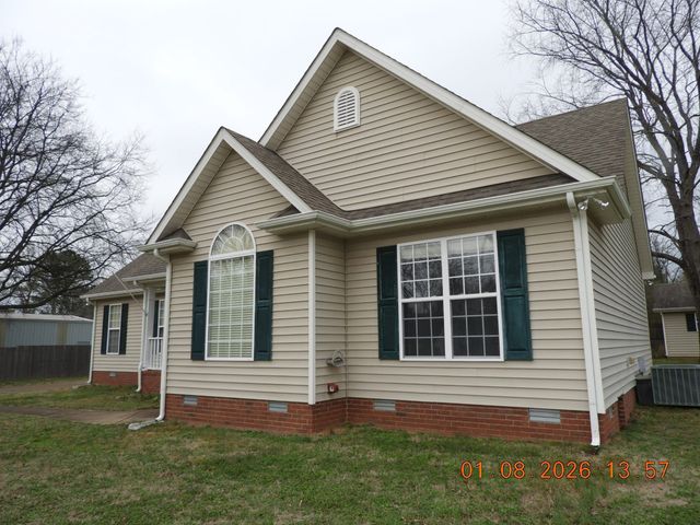 245 Sagewood Dr, Pulaski, TN 38478