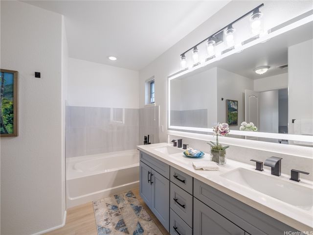 92-1057 Koio Drive M37-3, Kapolei, HI 96707