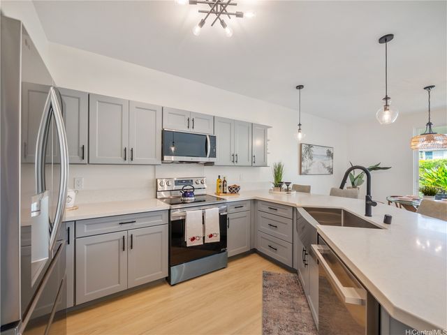 92-1057 Koio Drive M37-3, Kapolei, HI 96707