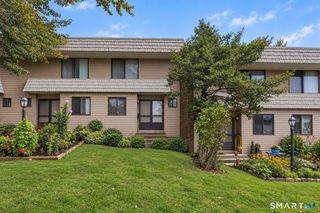 20 Briar Court 20, Cromwell, CT 06416