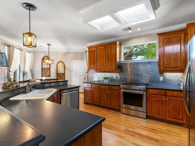 102 Springbrook Court, Southlake, TX 76092