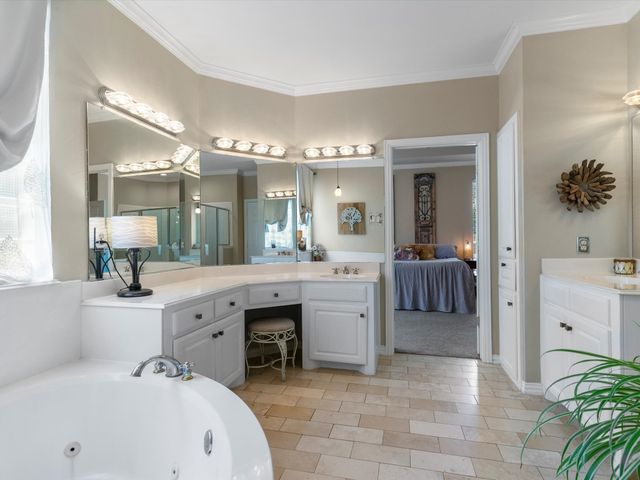 102 Springbrook Court, Southlake, TX 76092