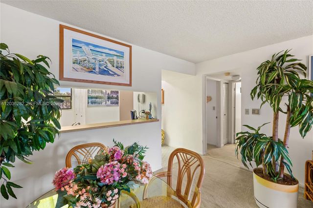 10155 NW 9th St Circle 4202, Miami, FL 33172