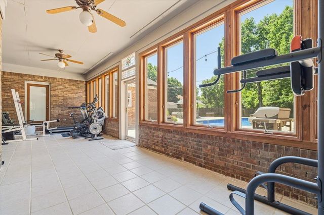 967 AUTUMN OAKS CIR, Collierville, TN 38017