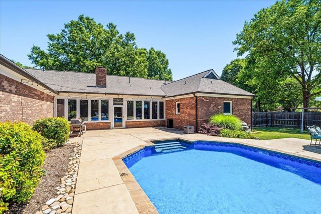 967 AUTUMN OAKS CIR, Collierville, TN 38017