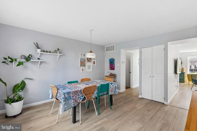 2131 BIRCH DR, Lafayette Hill, PA 19444