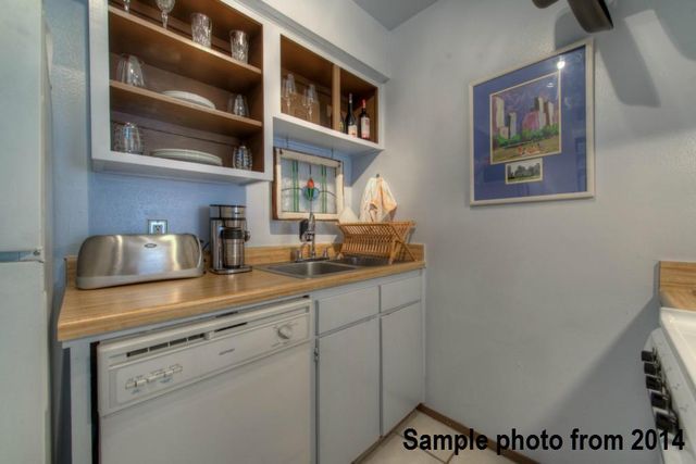 1111 W 10th ST 111, Austin, TX 78703