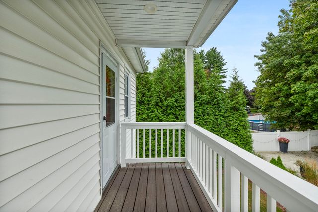 40 County St B, Peabody, MA 01960