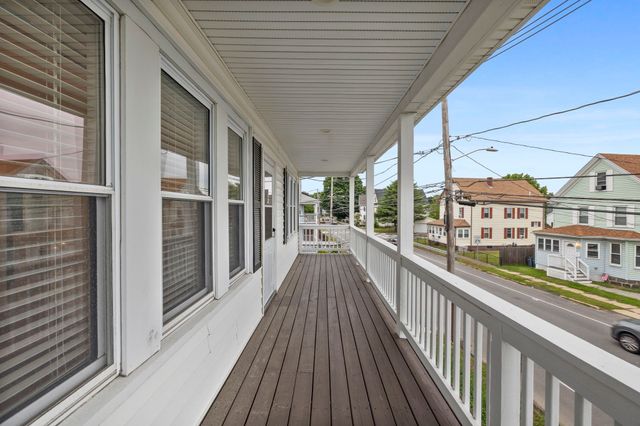 40 County St B, Peabody, MA 01960