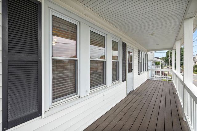 40 County St B, Peabody, MA 01960
