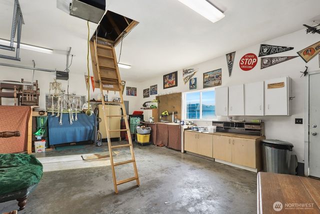 41 Shiloh Lane, Sequim, WA 98382