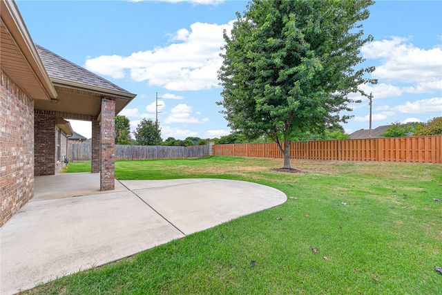 3002 SW Calm Ridge Road, Bentonville, AR 72712