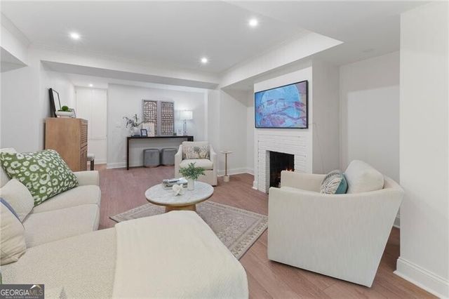 1325 Peachtree Street NE G2, Atlanta, GA 30309