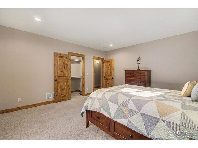 910 Owl Grove Pl, Loveland, CO 80537