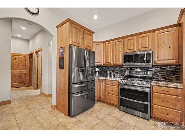 910 Owl Grove Pl, Loveland, CO 80537