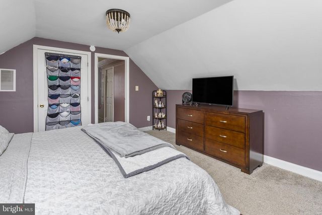 49 CHARLES BOSSERT DR, Bordentown, NJ 08505