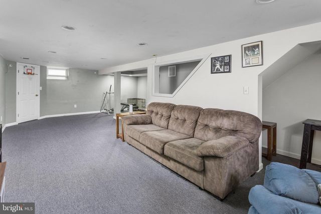 49 CHARLES BOSSERT DR, Bordentown, NJ 08505