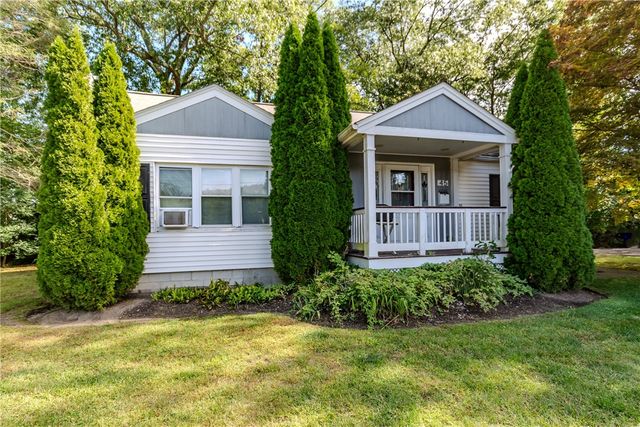45 Glendale Drive, West Warwick, RI 02893