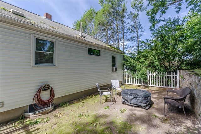 45 Glendale Drive, West Warwick, RI 02893