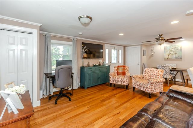 45 Glendale Drive, West Warwick, RI 02893