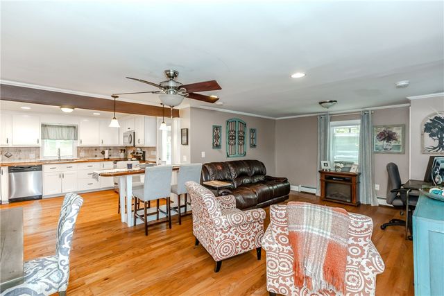 45 Glendale Drive, West Warwick, RI 02893