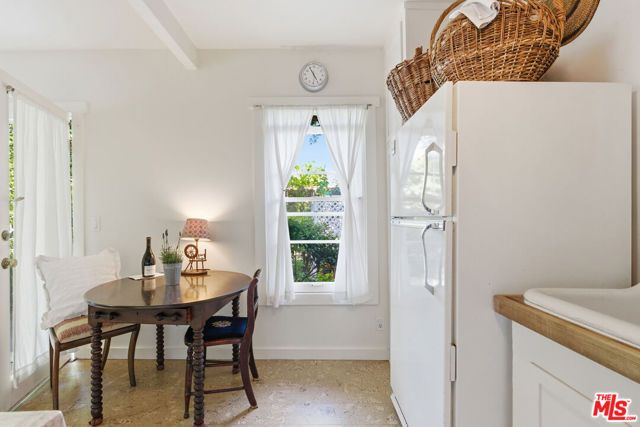 1019 Pine Street, Santa Monica, CA 90405